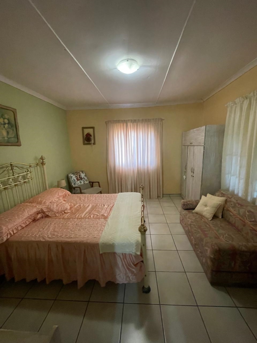 4 Bedroom Property for Sale in Christiana North West